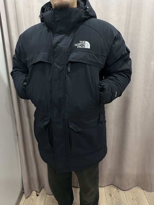 Продается зимняя куртка TNF