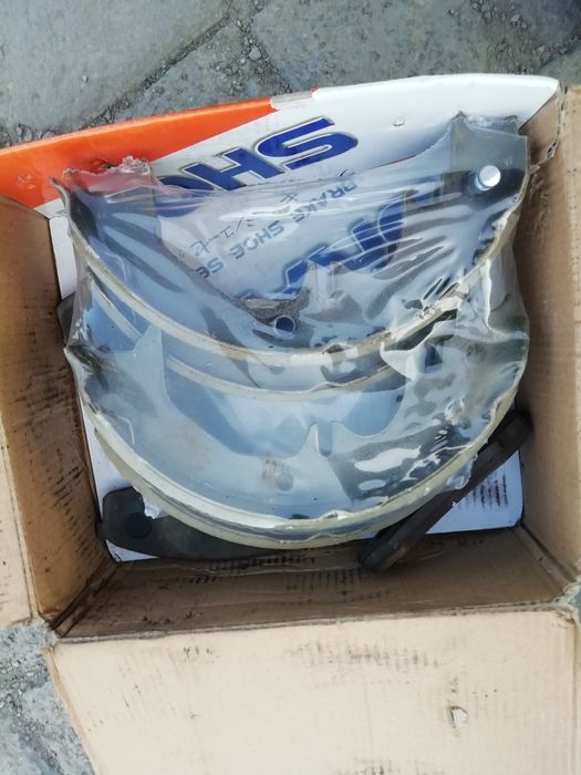 Колодки, элемент тормозной системы Prado