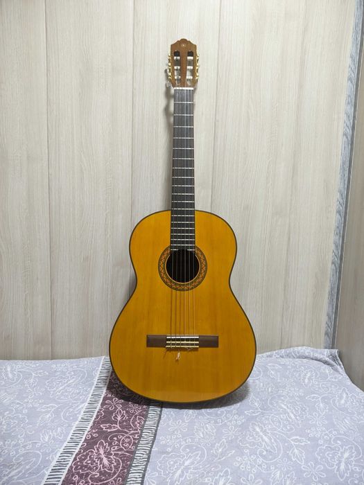 Классическая гитара "Yamaha c70" оригинал