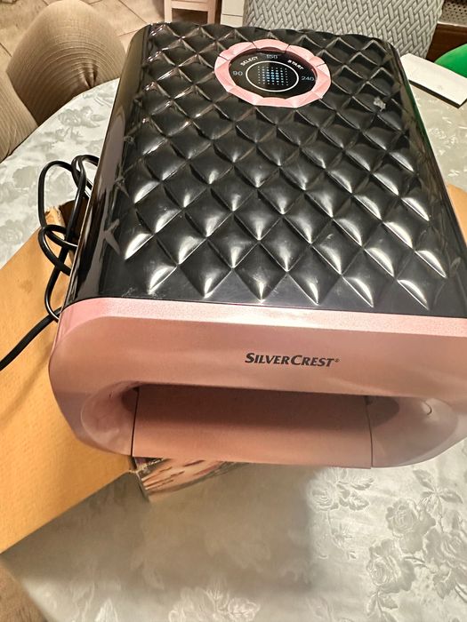 Лампа за маникюр