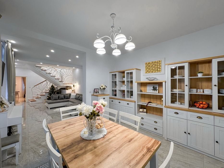 Casă Ultracentrală Târgoviște