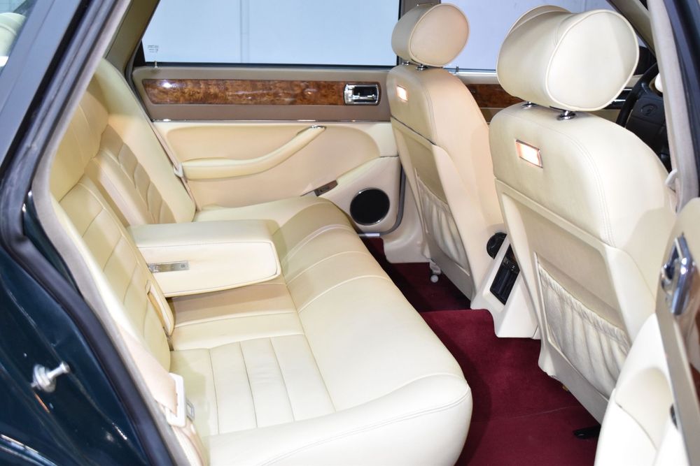 Jaguar XJ6 4.0 – 1994 – British Racing Green – Vehicul Istoric