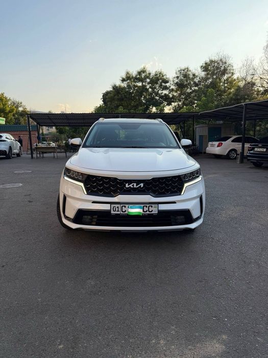 Kia Sorento sotiladi