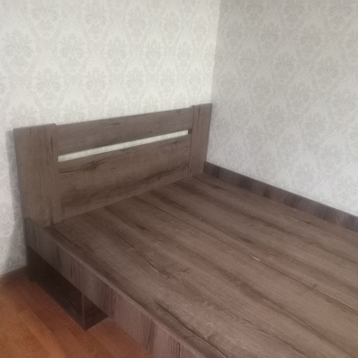 Кровать новая продам
