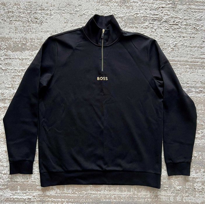 Bluza neagra cu fermoar auriu Boss Black marimea XXL