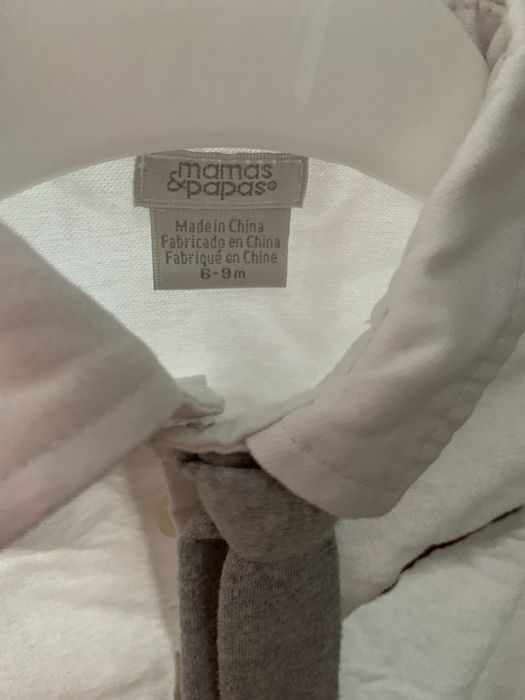 Официален ромпър/костюм за момче Mamas&Papas 6-9 месеца + подарък Zara