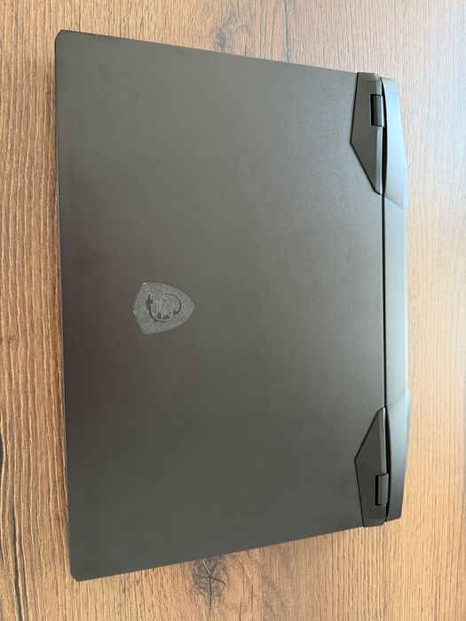 Геймърски Лаптоп MSI GP66 i7 11800 / RTX 3080 / 1Tb / 144Hz