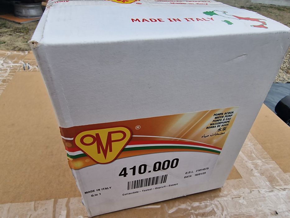 Pompa apa tractor fiat toată gama pe original preț în funcție de model