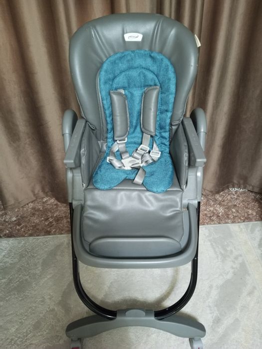 Детский стул для кормления