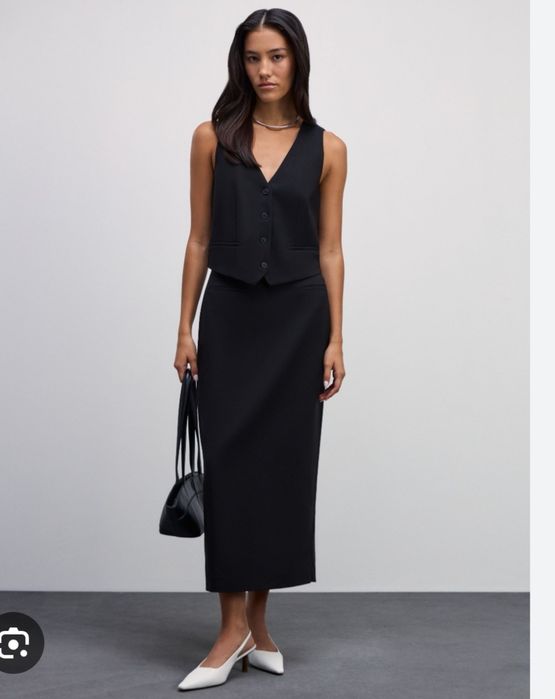 Костюм новый на 48-50, жилет и юбка