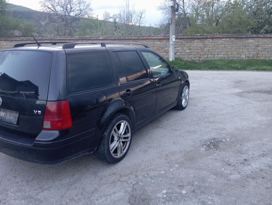 Продавам VW BORA 2.3 150 На части