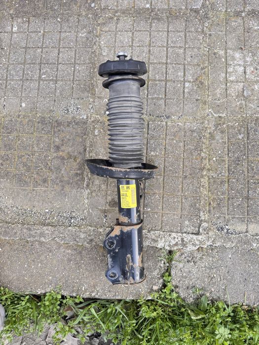 Оригинален десен амортисьор за Opel Zafira C