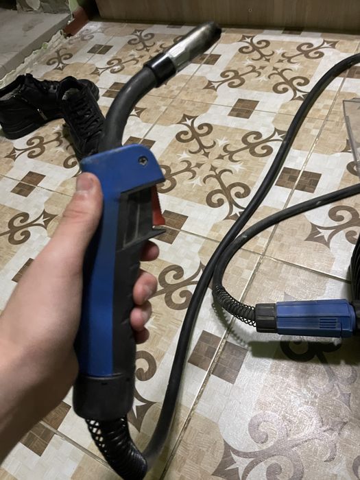 Полуавтомат сварка Ураган MIG600