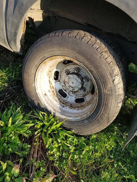 Dezmembram Iveco Daily 2.8