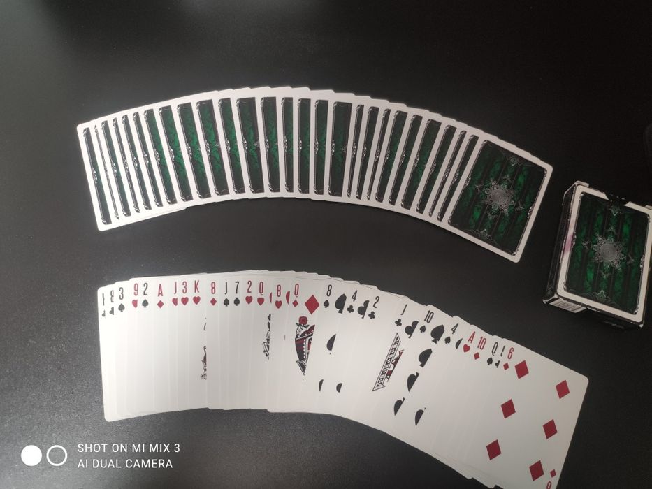 Carti de joc Bicycle – 8 pachete (sigilate și folosite)