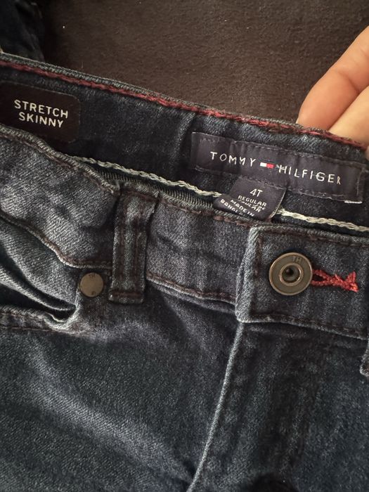 Blugi 4 ani Tommy hilfiger