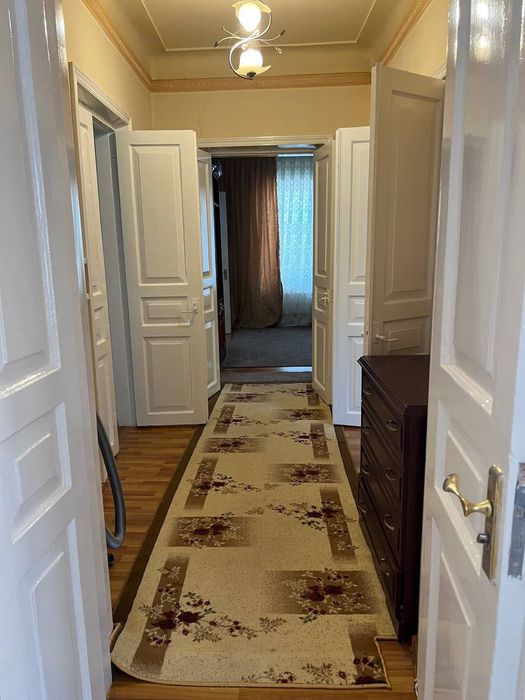 Сдаётся Дом за памятник Шота Руставели