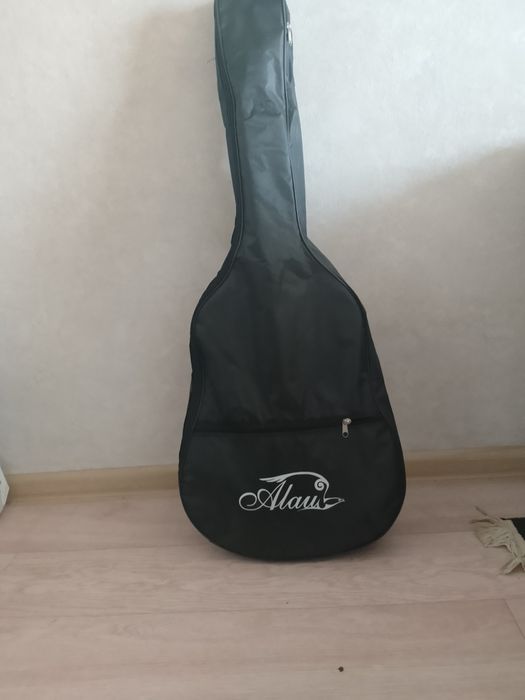 Продается гитара