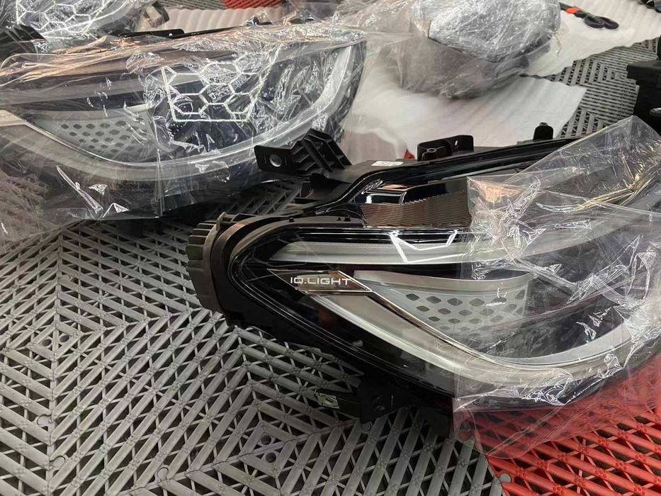 Фарове за VW ID3 IQ lights чисто нови оригинални