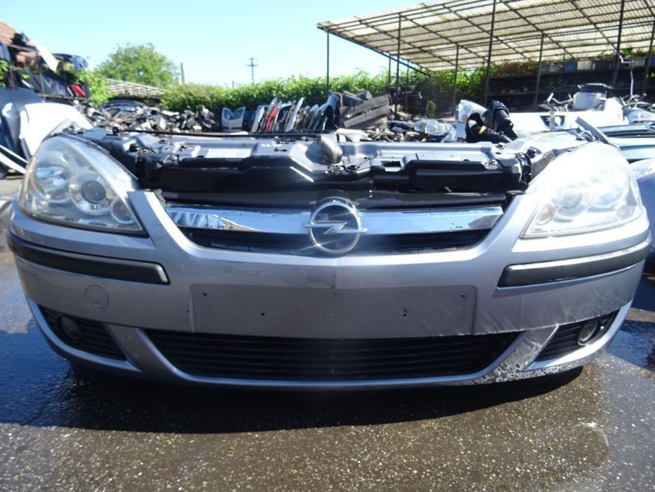 Vand Fata Completa Opel Corsa C 1.3 CDTI din 2005 volan pe stanga