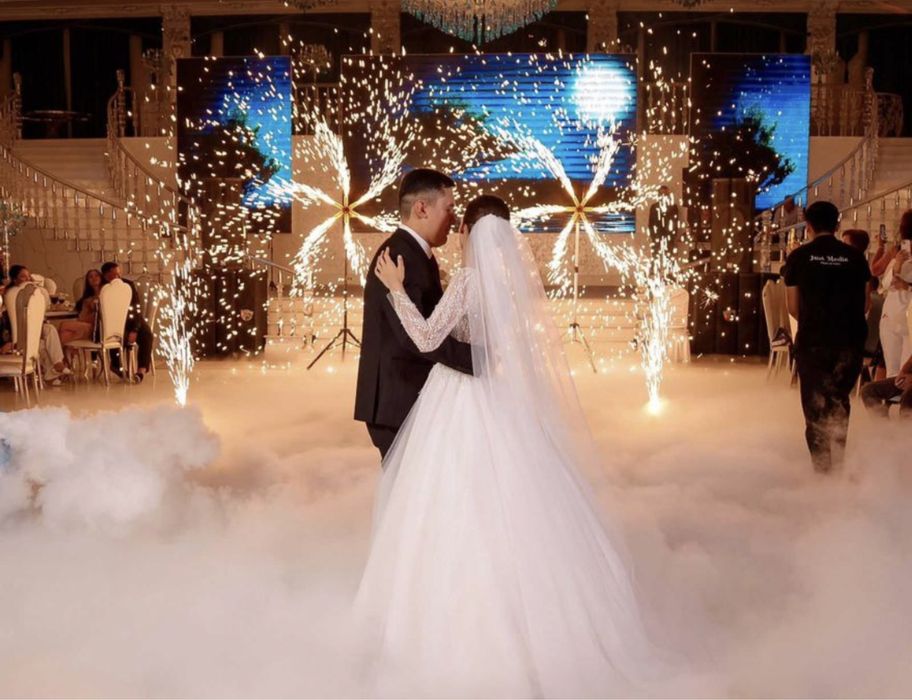 Дымные пузыри Холодный фонтан тяжелый дым танец поздравления с др