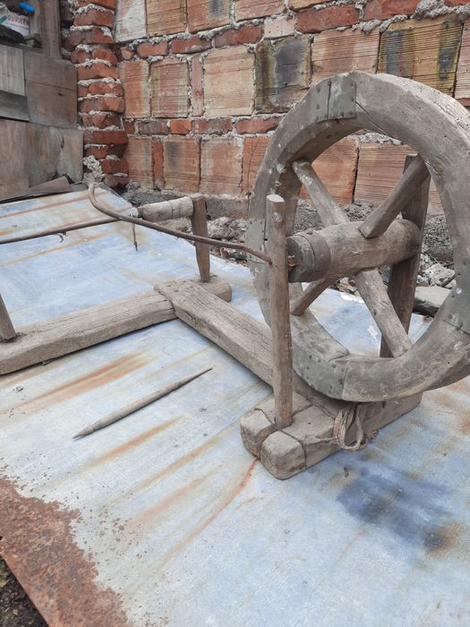 Автентично волско колело и чекрък