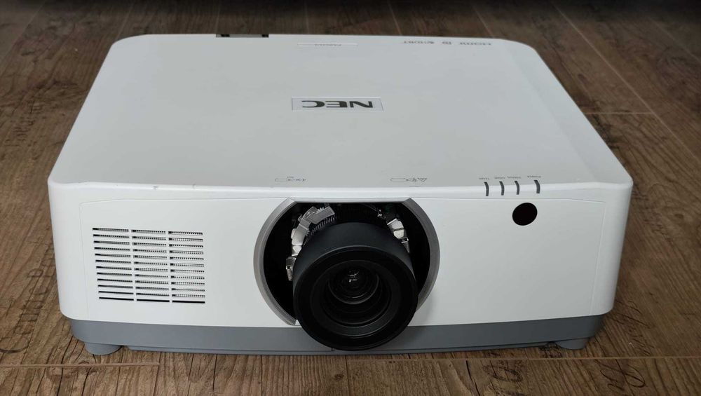 Videoproiector NEC PA803UL Laser, Profesional | 8000 lumeni ! | FullHD, WUXGA 1920x1200, 4k