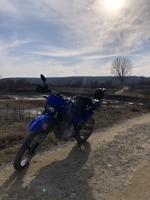 Enduro dual-sport moto-cross Yamaha XT 600 E  2500 €