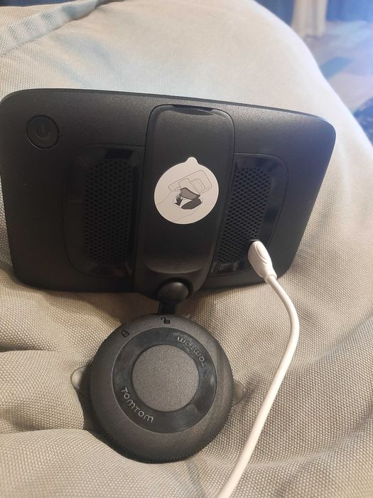 чисто нова навигация модел  TOMTOM GO CLASIC 5