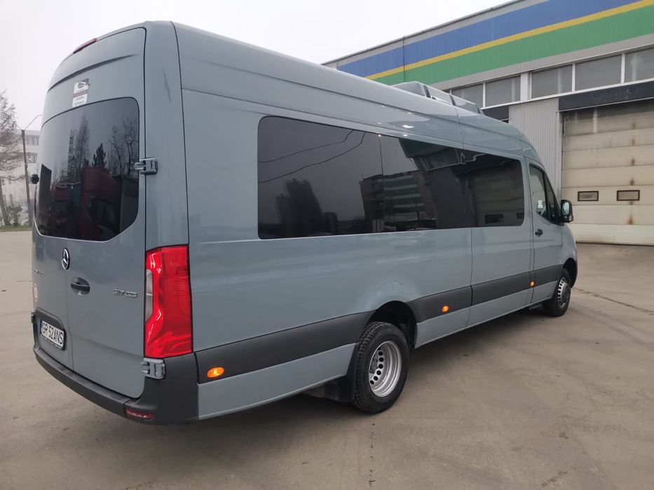 Microbuz Mercedes Sprinter 517