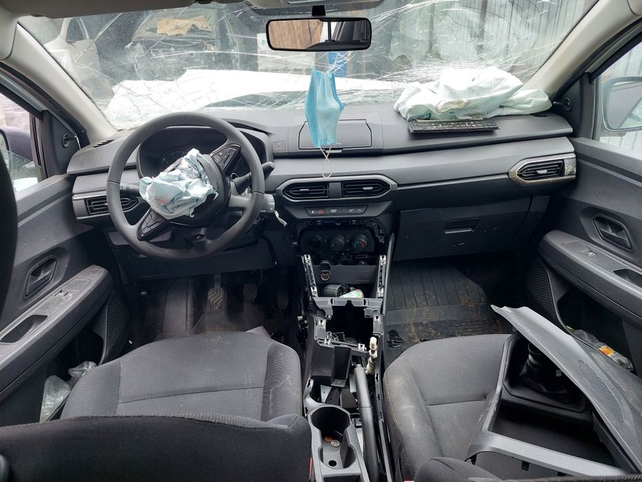 Dezmembrari Logan 3 2021 alb 1.0 benzina turbo