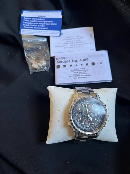 Часы Casio EDIFICE кварцевые