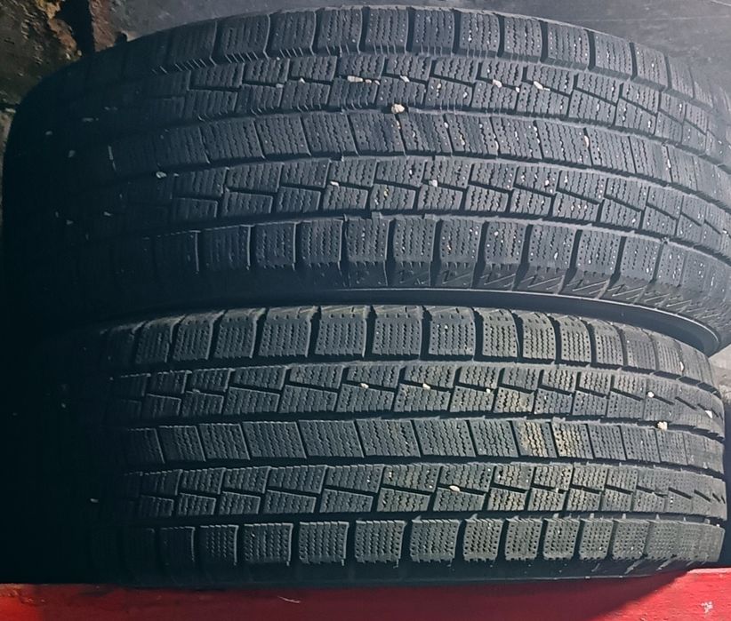 Шины goform R15 комплект.