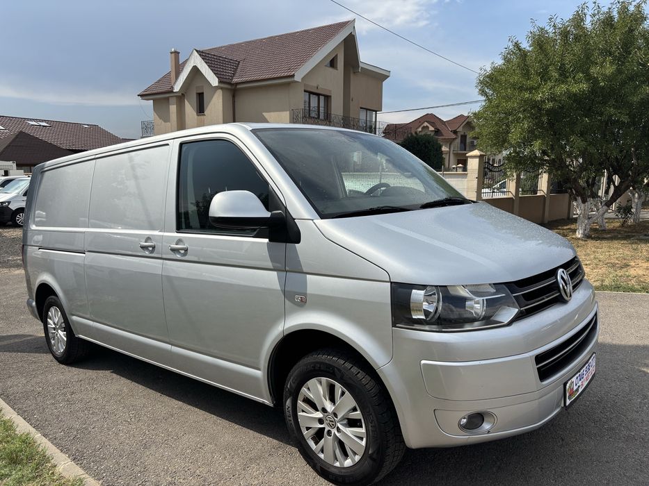 VW transporter 2.0 tdi 140cp dsg lung posibilitate rate