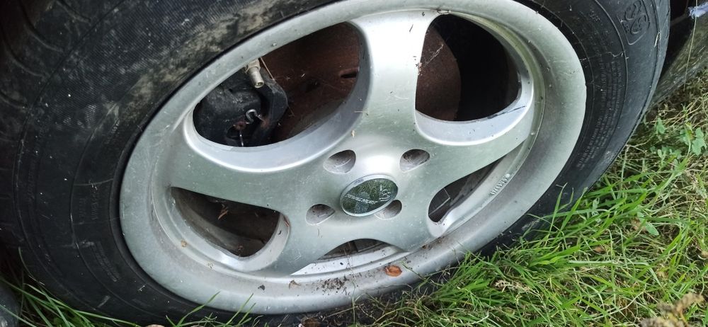 А4 Б6 кабриолет 2.5тди 163 на части