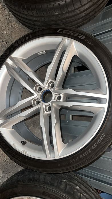 Vând jante 5x112 235 35 r19