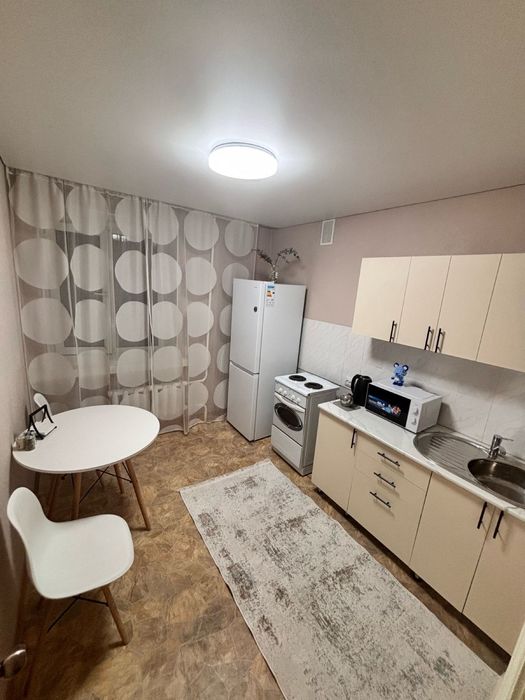 Сдам квартиру на длительный срок однокомнатная