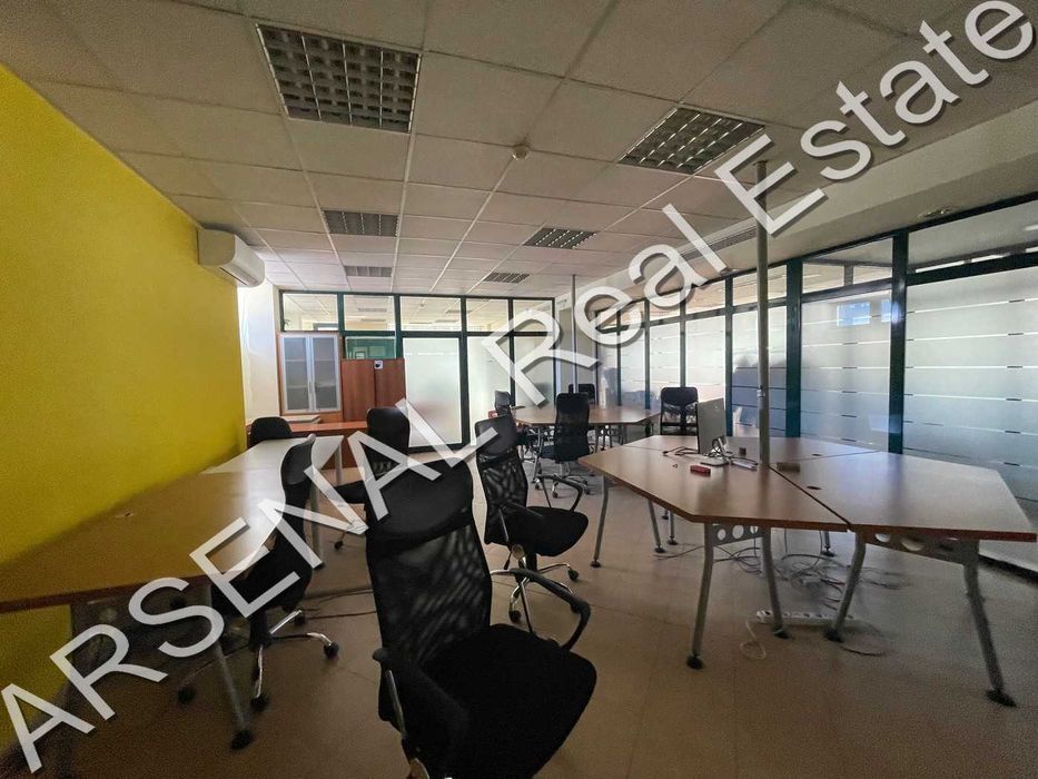 Дава се под наем Офис в София, Лозенец - 545 кв.м за 2600 € - Снимка #6