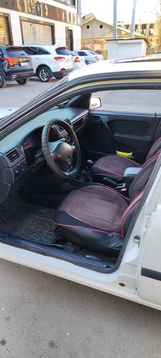 Продается Опель вектра а в хорошем состоянии, полностью на ходу