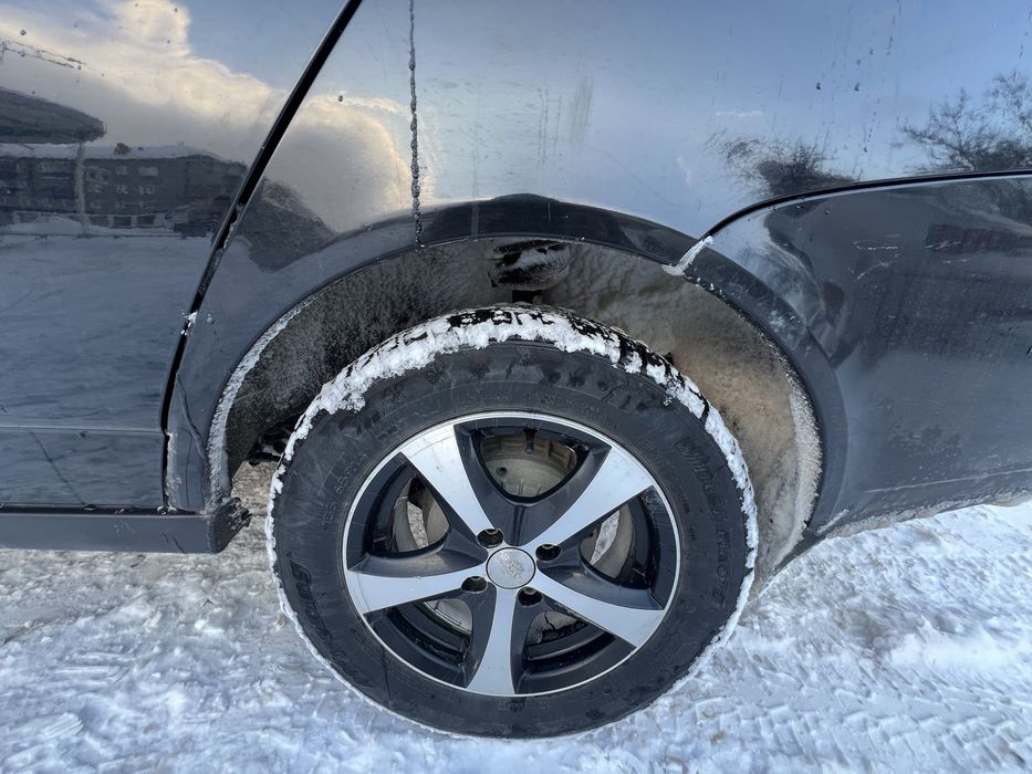 Продам хорошую приору 2