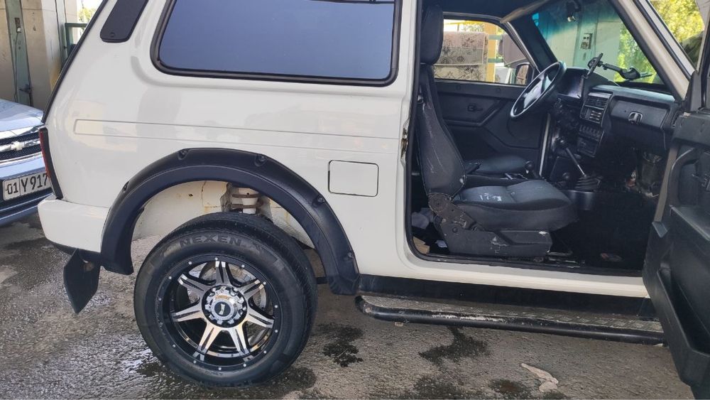 Lada 2121 Нива 1981 — 4