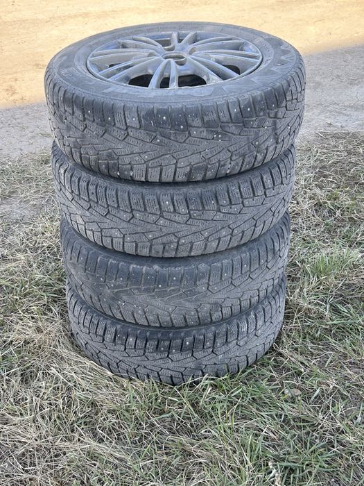 Продам зимние шины без шипы