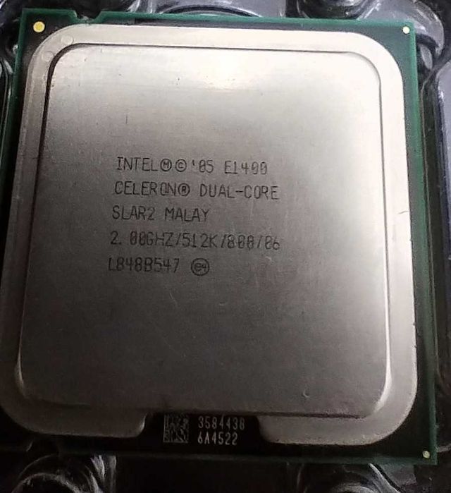 Procesor Intel Celeron Dual-Core E1400 + cooler
