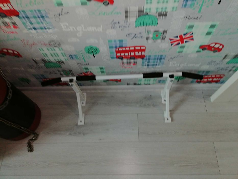 Груша, турник продам