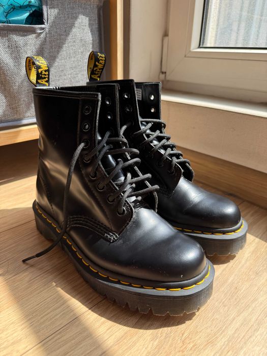 Dr. Martens Jadon Smooth Leather 38