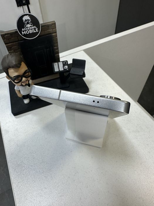 SAMSUNG S25 ULTRA 512GB/12GB RAM   Garantie/Factura MAGAZIN