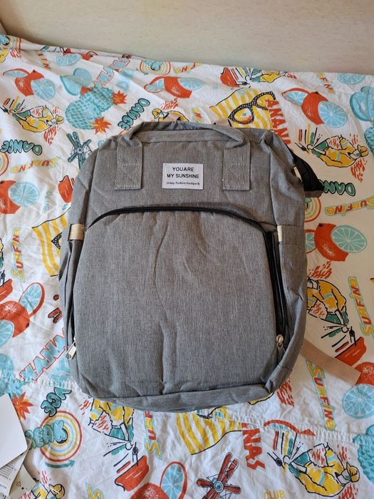 Раница със сгъваемо легло