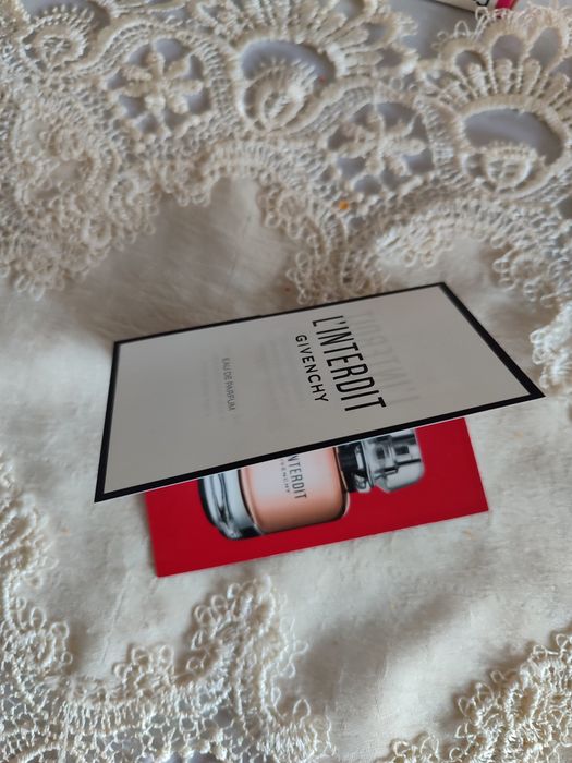 Караганда Продам маникюрный набор Vitek с подарками