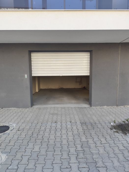 Дава се под наем Гараж / Паркомясто в Кърджали, Възрожденци - 25 кв.м за 91.8 € - Снимка #1