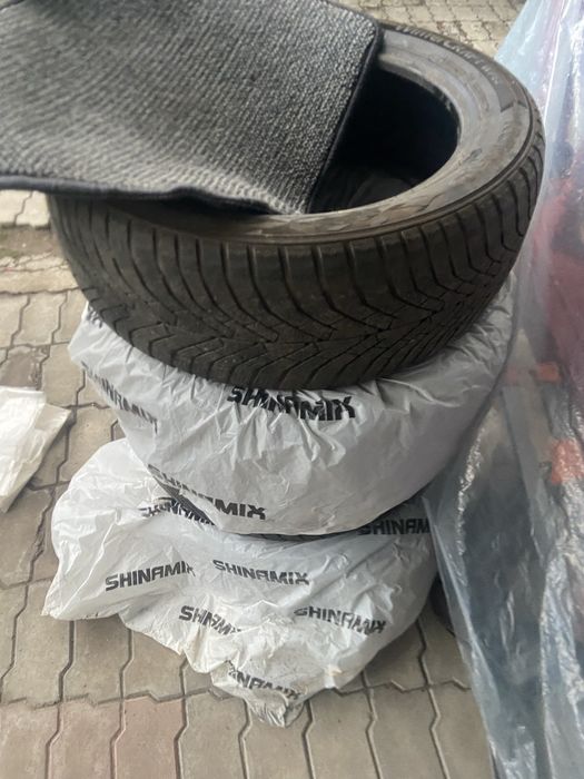 Резина 4 пары срочно
